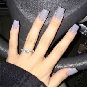 Meet your Posher, Tania